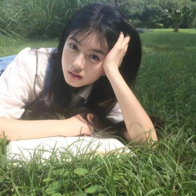 汪洋中的一条船封面